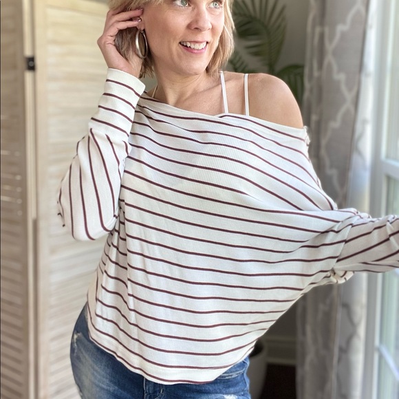 Striped OTS top - Picture 3 of 7